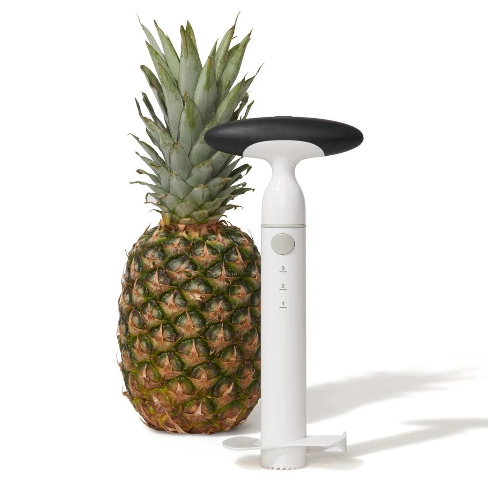 OXO AFFETTA ANANAS CON MECCANISMO A CRICCHETTO