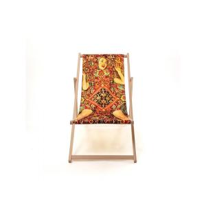 SELETTI SDRAIO LADY ON CARPET