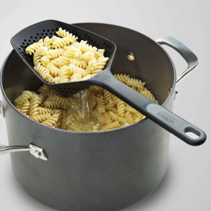 JOSEPH JOSEPH MESTOLO SCOLAPASTA SCOOP